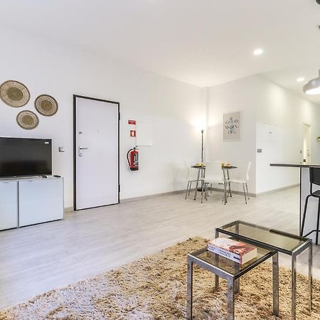 Vita Portucale ! Moscavide Family Apartment Lisbon Exterior photo